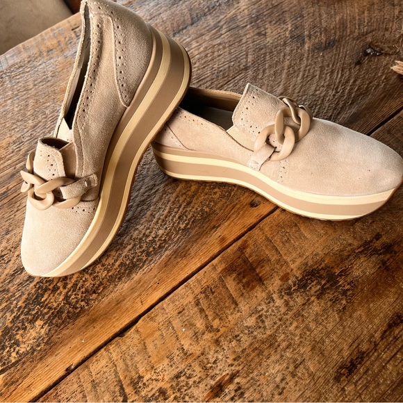 Dolce Vita Shoes - Dolce Vita Jhenee Suede Platform Slip-On Loafers, Beige Size 9